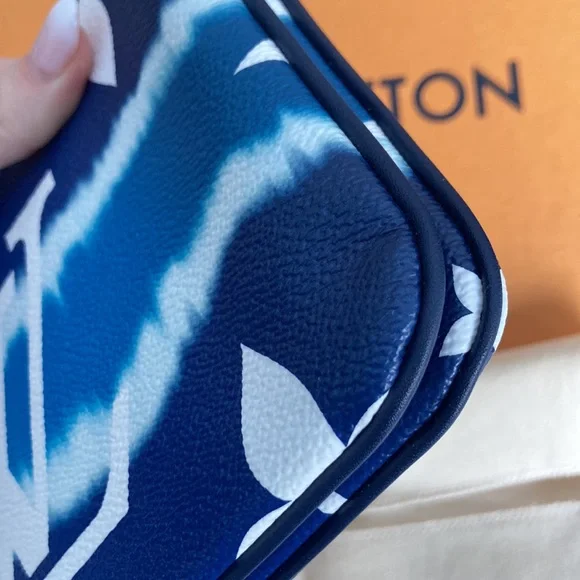 Louis Vuitton escale double zip - Picture 5 of 11